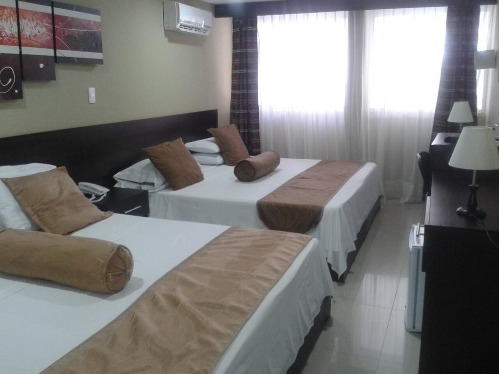Hotel Six Avenue كالي المظهر الخارجي الصورة